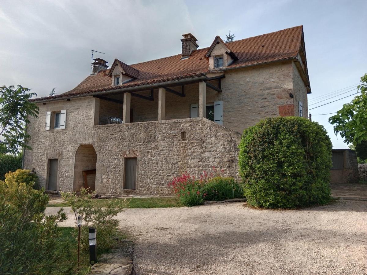 Gîte indépendant Au merle chanteur Laramiere Extérieur photo